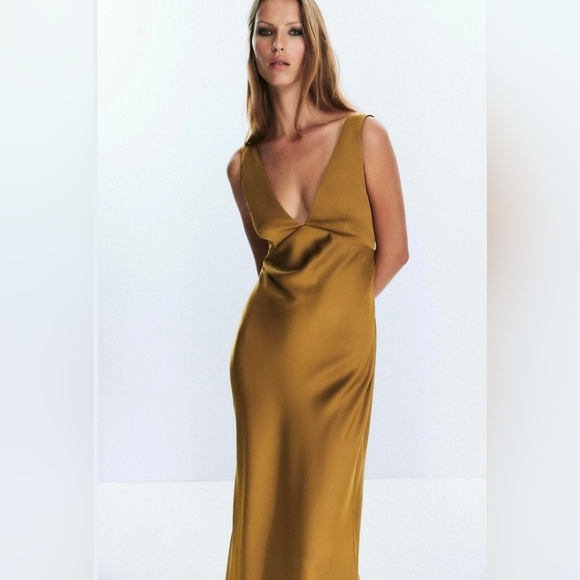 NWT Zara SATIN MIDI DRESS Size Small - Picture 3 of 12